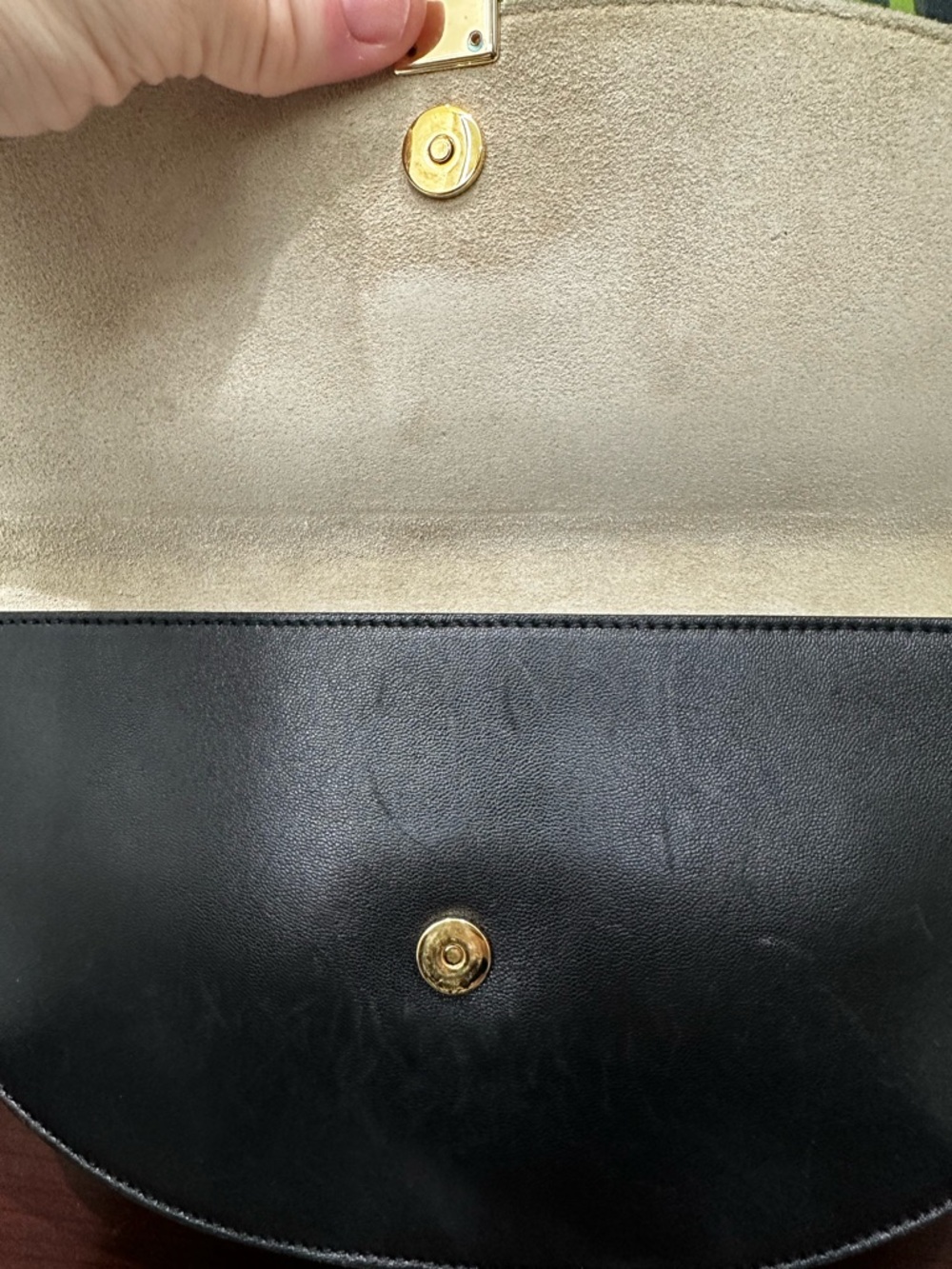 Chloé Georgia Black Calfskin Double Flap Crossbody | Made in Italy - Picture 11 of 15